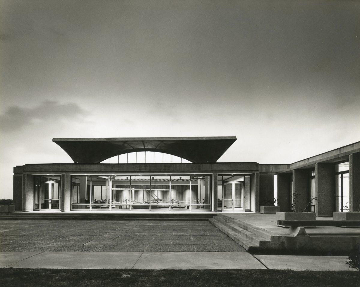 This image shows the Wright Brothers Memorial Visitors Center in 1960, two years after it was built. Renovations to the site have been long overdue. Image Courtesy of The National Parks Service.